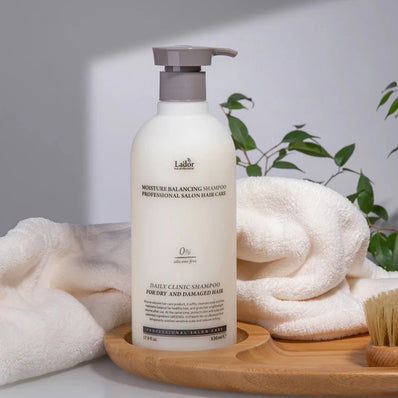 Lador - Moisture Balancing Shampoo