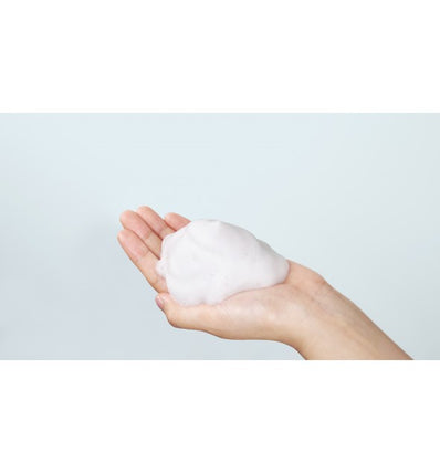 Klairs - Rich Moist Foaming Cleanser